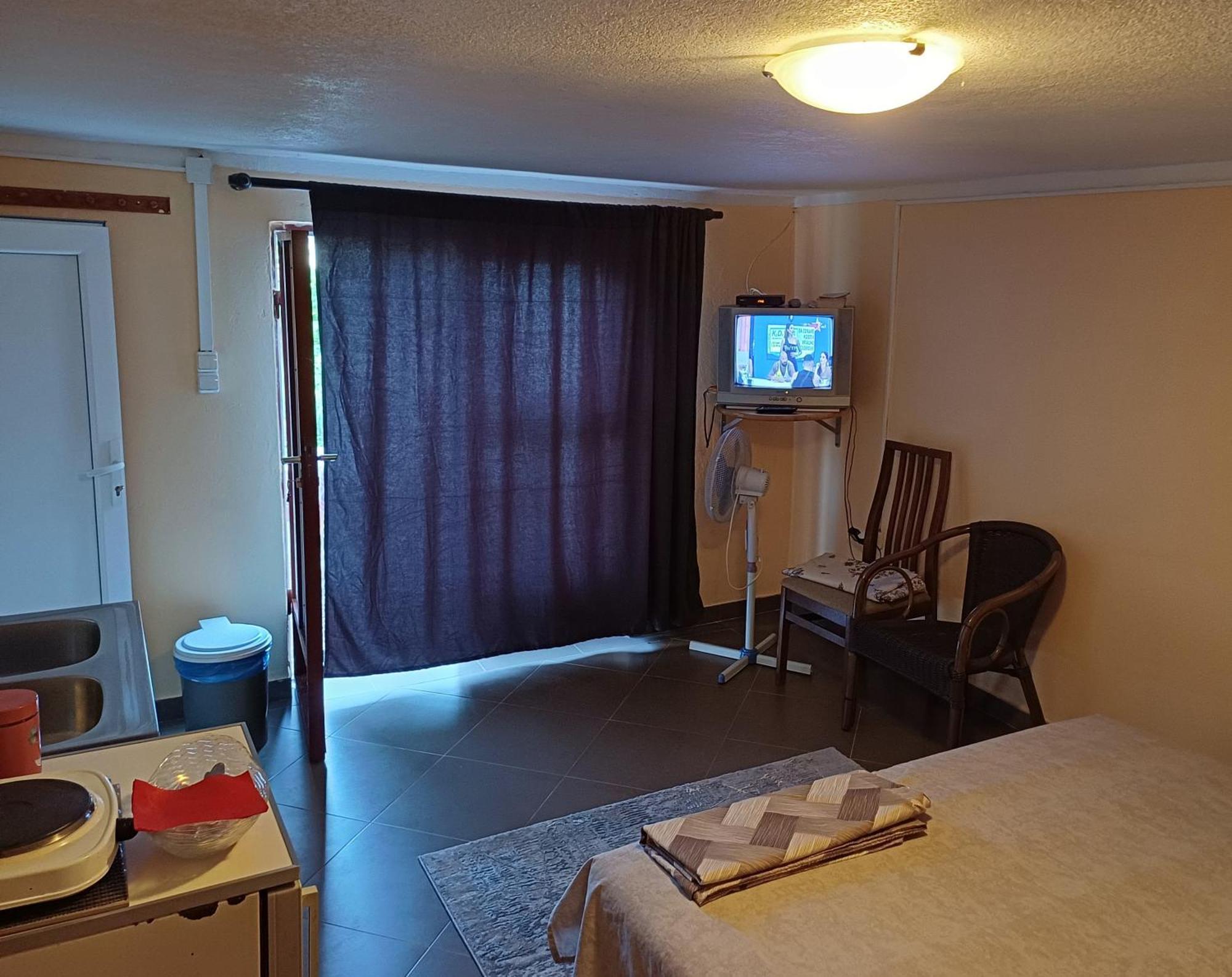 Apartman Pavle Virpazar Luaran gambar